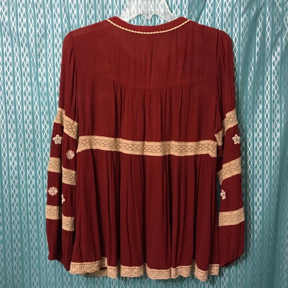 Free People maroon peasant top with beige accent M - Picture 4 of 6